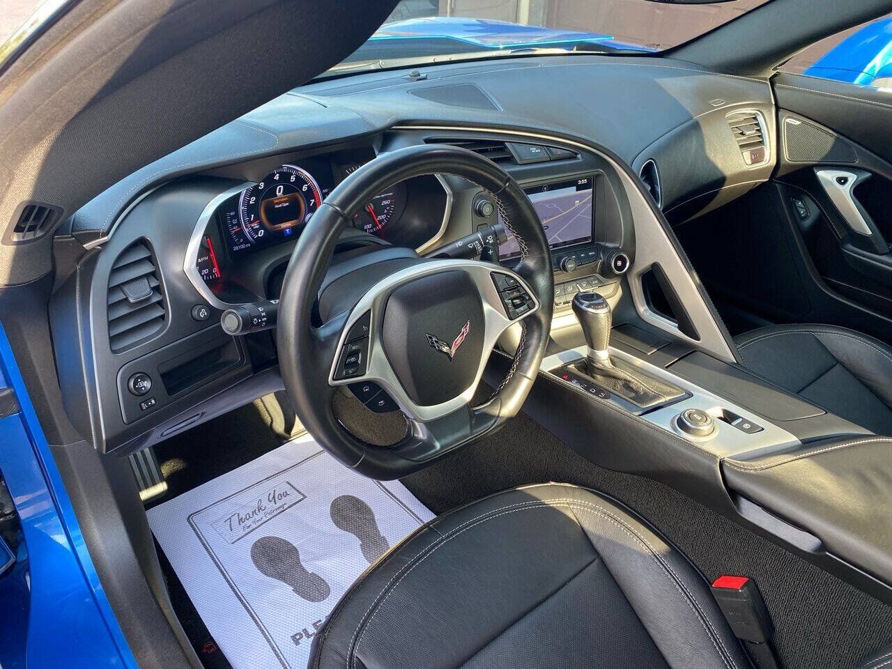 Used 2016 Chevrolet Corvette Stingray Coupe RWD image 6