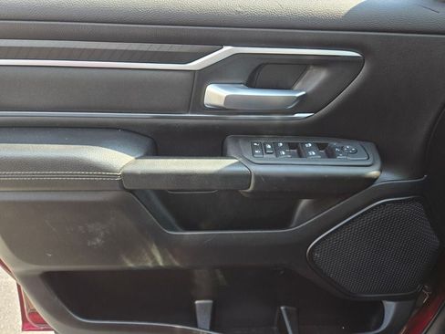 Used 2025 RAM 1500 Big Horn AWD/4WD image 37