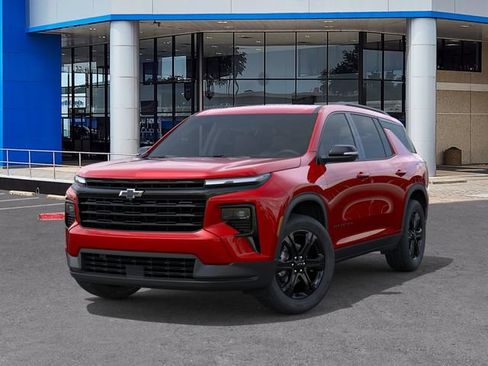 New 2027 Chevrolet Traverse LT w/ Midnight/Sport Edition FWD image 6