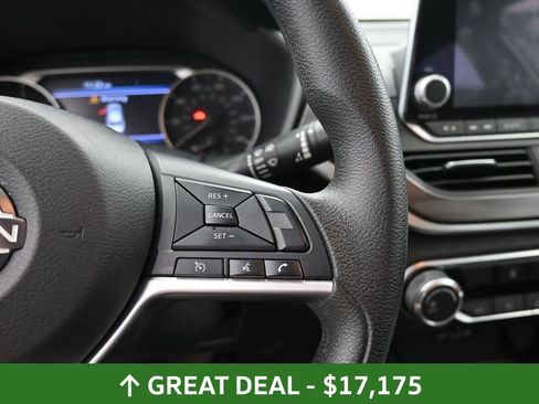 Used 2023 Nissan Altima 2.5 SV image 27