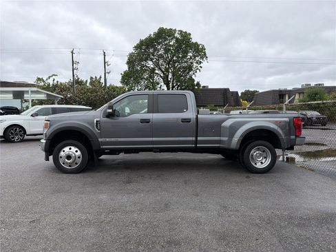 Used 2022 Ford F450 XL w/ STX Appearance Package image 3