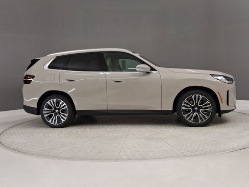 New 2026 BMW X3 xDrive30 w/ Premium Package image 6