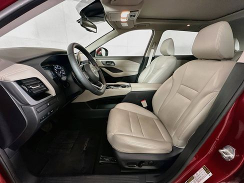 Used 2023 Nissan Rogue SL AWD/4WD image 13