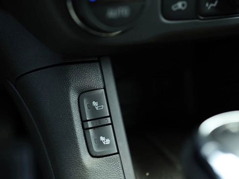 Used 2018 GMC Acadia SLE w/ LPO, Black Accent Package image 19