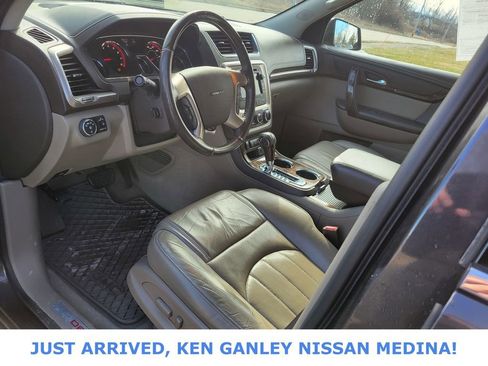 Used 2016 GMC Acadia Denali image 9