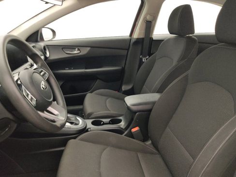 Used 2020 Kia Forte LXS FWD image 17