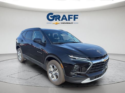 Used 2024 Chevrolet Blazer LT w/ Convenience Package FWD image 11