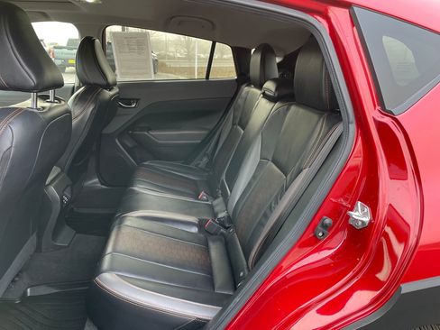 Used 2024 Subaru Crosstrek 2.5i Limited w/ Popular Package #4A image 12