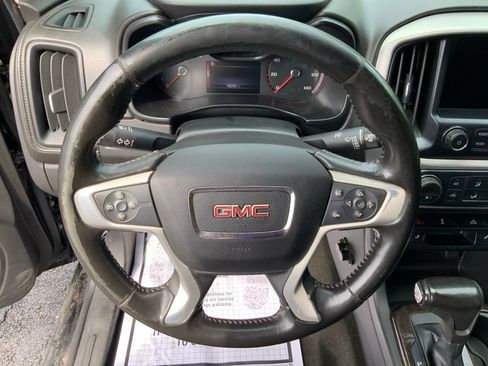 Used 2015 GMC Canyon SLT AWD/4WD image 16