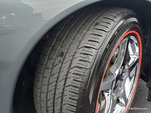 Used 2004 Chevrolet Corvette Coupe RWD image 10