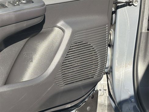 Used 2023 Toyota Prius LE image 18