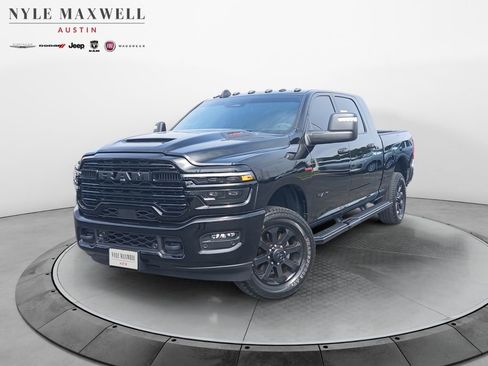 Used 2025 RAM 2500 Laramie w/ Night Edition AWD/4WD image 1