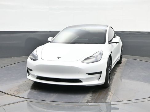 Used 2023 Tesla Model 3 Performance image 24