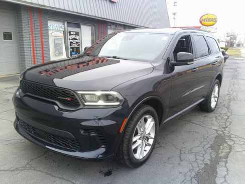 Used 2024 Dodge Durango GT image 13