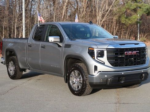 New 2026 GMC Sierra 1500 Pro w/ Pro Value Package image 2