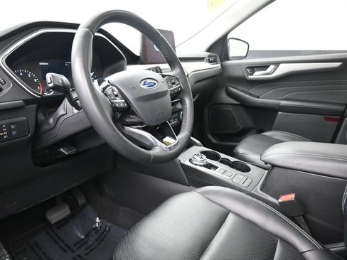 Used 2021 Ford Escape SEL FWD image 10