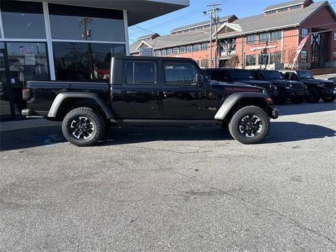 New 2026 Jeep Gladiator Rubicon w/ Safety Group image 32