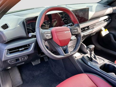 New 2025 Kia K4 GT-Line image 9