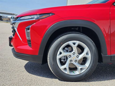 New 2026 Chevrolet Trax LS w/ LS Convenience Package image 5