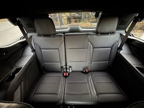 Used 2021 GMC Yukon Denali w/ Denali Premium Package image 22