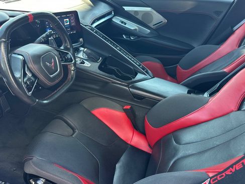 Used 2021 Chevrolet Corvette Stingray Premium Conv w/ Z51 Performance Package RWD image 10