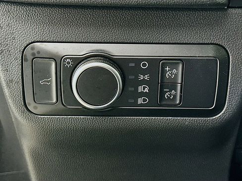 Used 2023 Ford Escape Active image 10