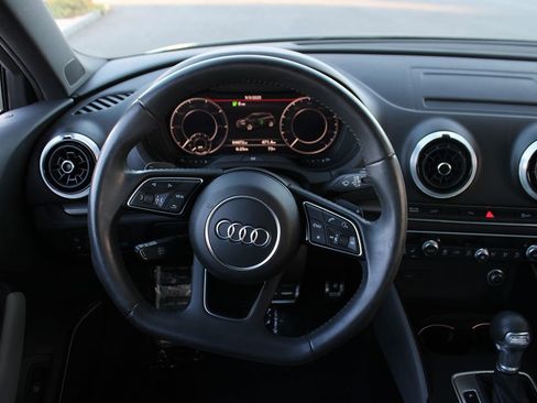 Used 2017 Audi A3 e-tron Premium Plus w/ Technology Package image 23