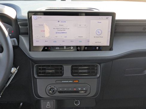 New 2025 Ford Maverick XL w/ Equipment Group 101A image 19