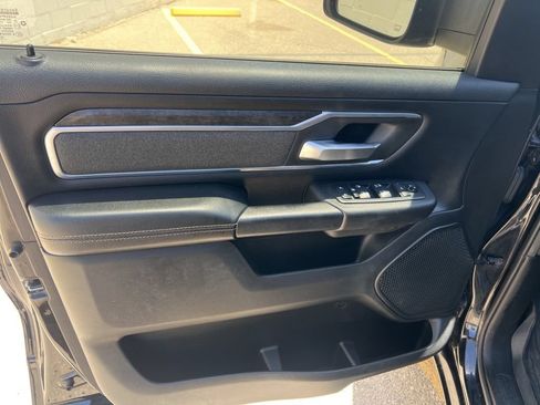 Used 2019 RAM 1500 Big Horn RWD image 6