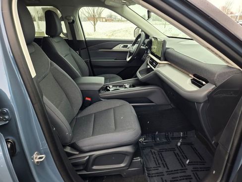 New 2026 Ford Explorer Active image 6