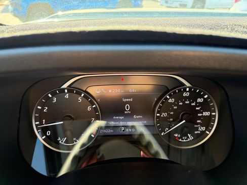 Used 2024 Nissan Frontier SV w/ Technology Package image 7