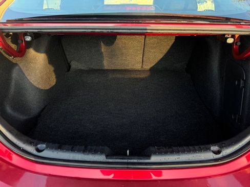 Used 2015 MAZDA MAZDA3 i Grand Touring image 21