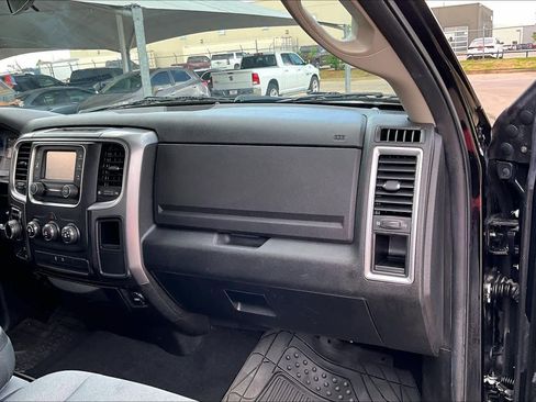 Used 2021 RAM 1500 Classic SLT AWD/4WD image 17