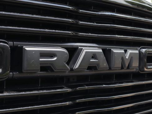 Used 2022 RAM 2500 Laramie AWD/4WD image 33