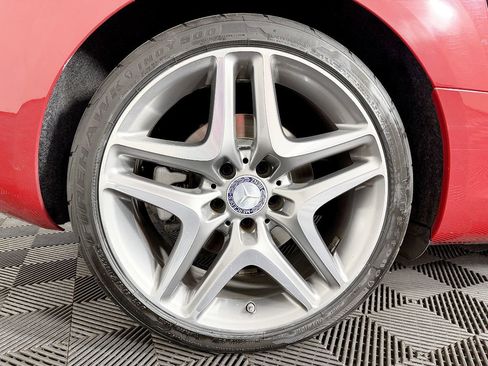 Used 2015 Mercedes-Benz SLK 250 image 25
