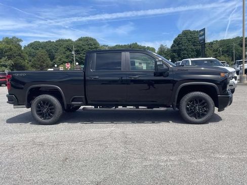 New 2026 Chevrolet Silverado 2500 Custom w/ Custom Value Package AWD/4WD image 2
