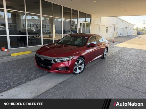 Used 2018 Honda Accord Touring image 1