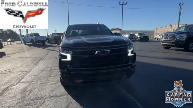 Used 2024 Chevrolet Silverado 1500 RST w/ Convenience Package II AWD/4WD image 3