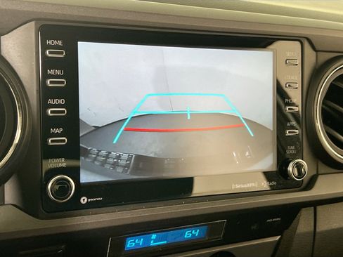 Used 2023 Toyota Tacoma TRD Off-Road image 13