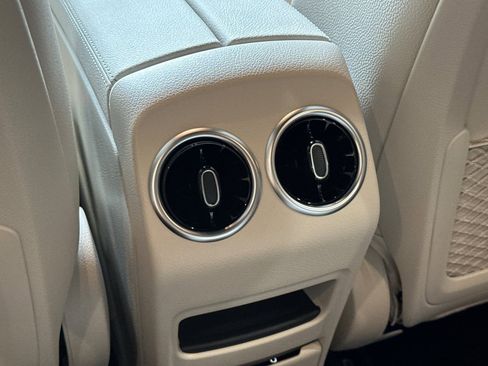 New 2025 Mercedes-Benz GLA 250 image 15