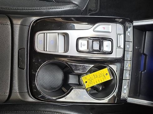 Certified 2024 Hyundai Tucson Limited image 19