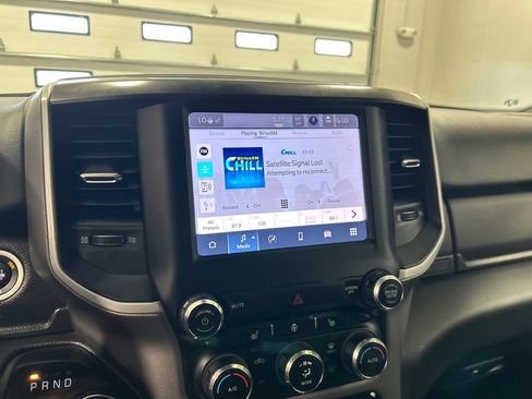 Used 2022 RAM 1500 Big Horn AWD/4WD image 24