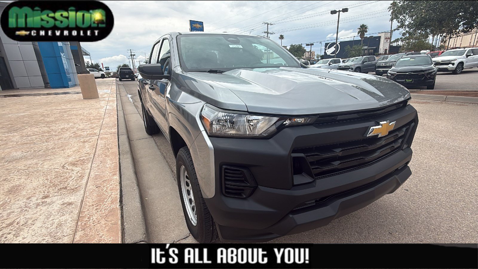 Used 2023 Chevrolet Colorado W/T RWD image 1