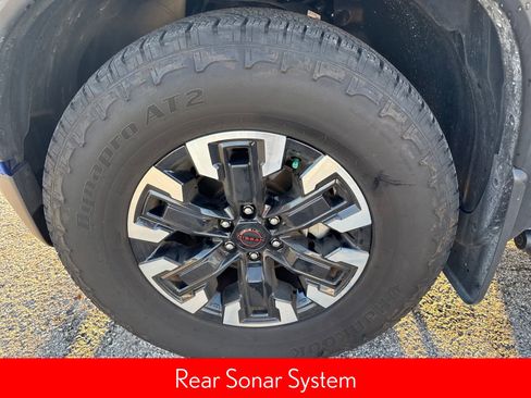 Certified 2024 Nissan Frontier Pro-X w/ Technology Package image 11