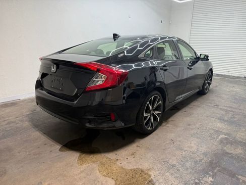 Used 2018 Honda Civic EX-L image 10