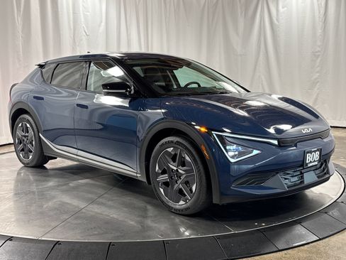 New 2026 Kia EV6 Light AWD/4WD image 7