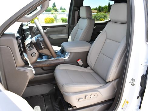 New 2026 GMC Sierra 1500 SLT w/ SLT Premium Plus Package RWD image 25