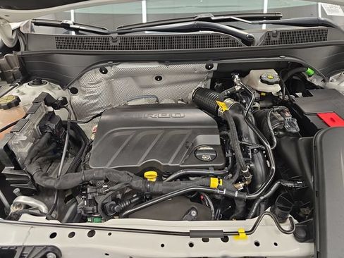 Used 2025 Buick Envista Sport Touring w/ Convenience I Package FWD image 38