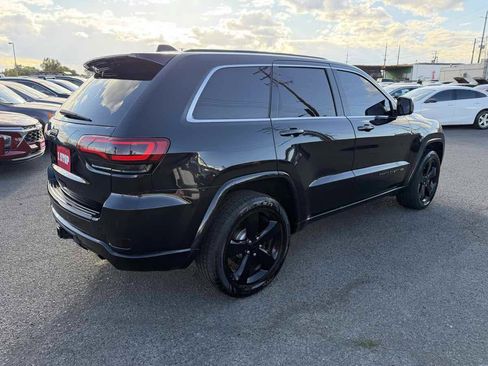Used 2015 Jeep Grand Cherokee Altitude AWD/4WD image 5