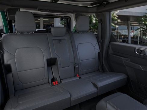 New 2025 Ford Bronco Badlands w/ Sasquatch Package image 11